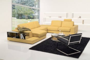 Fashionable Covered in All Leather Sectional