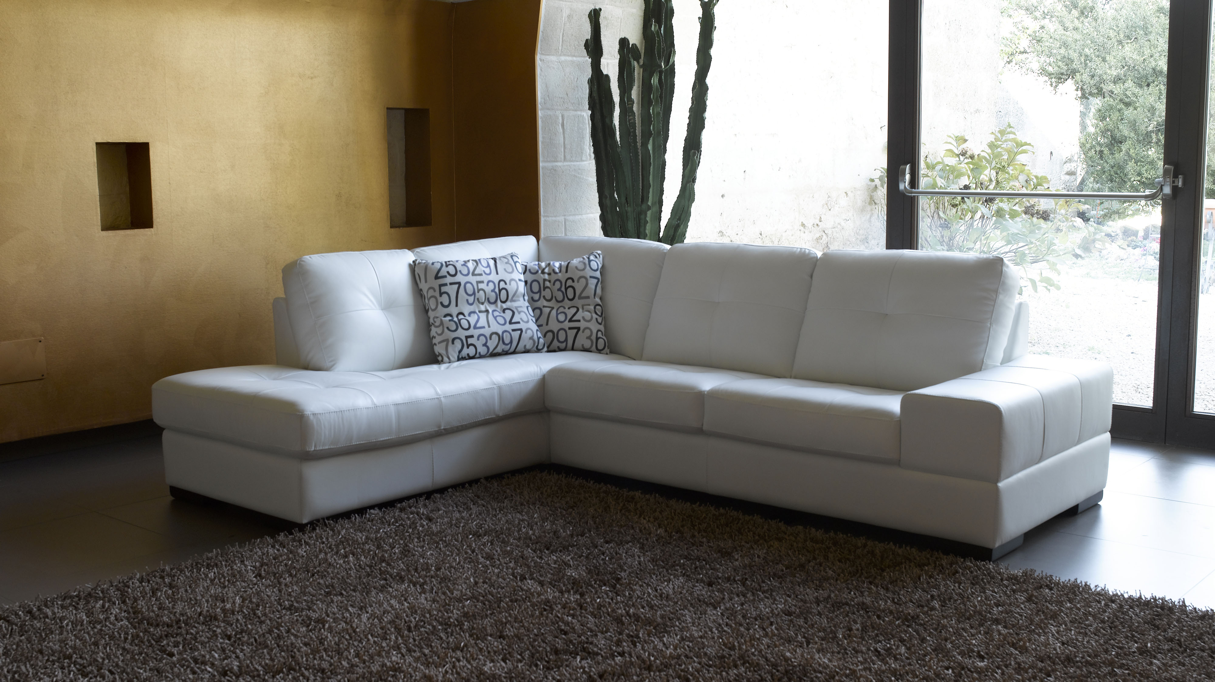 Overnice Top-Grain Leather Sectional - Click Image to Close