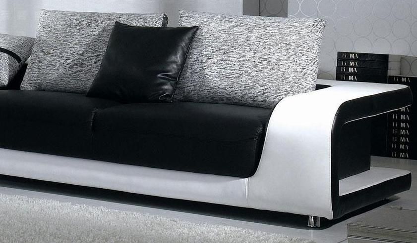 Elegant Quality Leather L-shape Sectional with Pillows - Click Image to Close