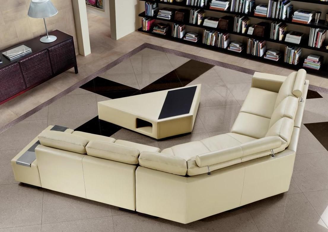 V Tera Sectional 