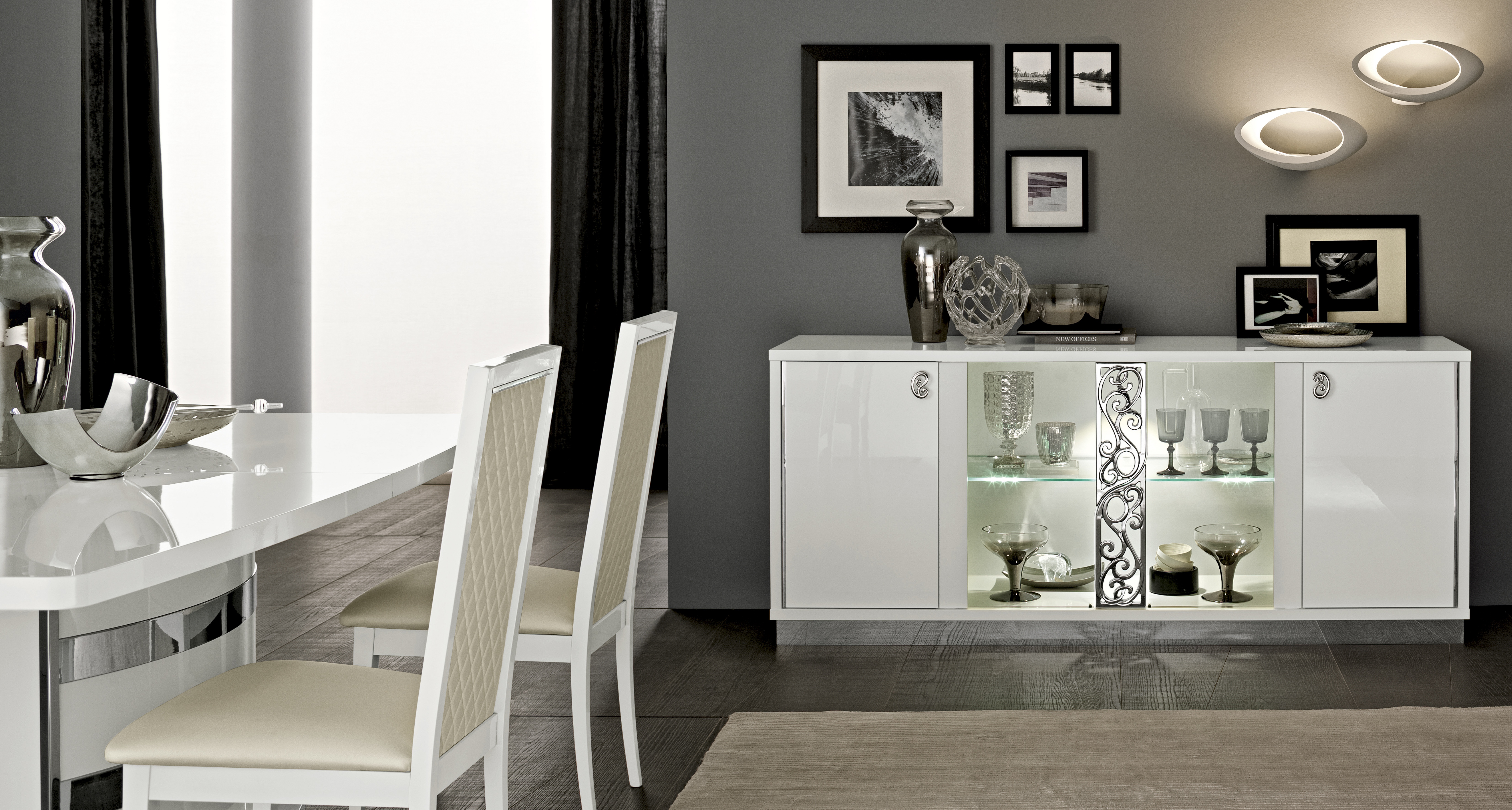 Four Door Sideboard with Light Made in Italy - Click Image to Close