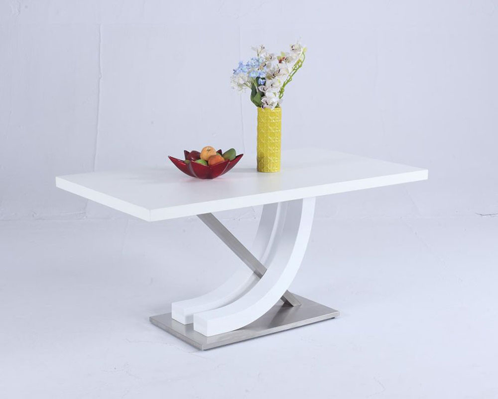 Elegant Table with White Side Chairs - Click Image to Close