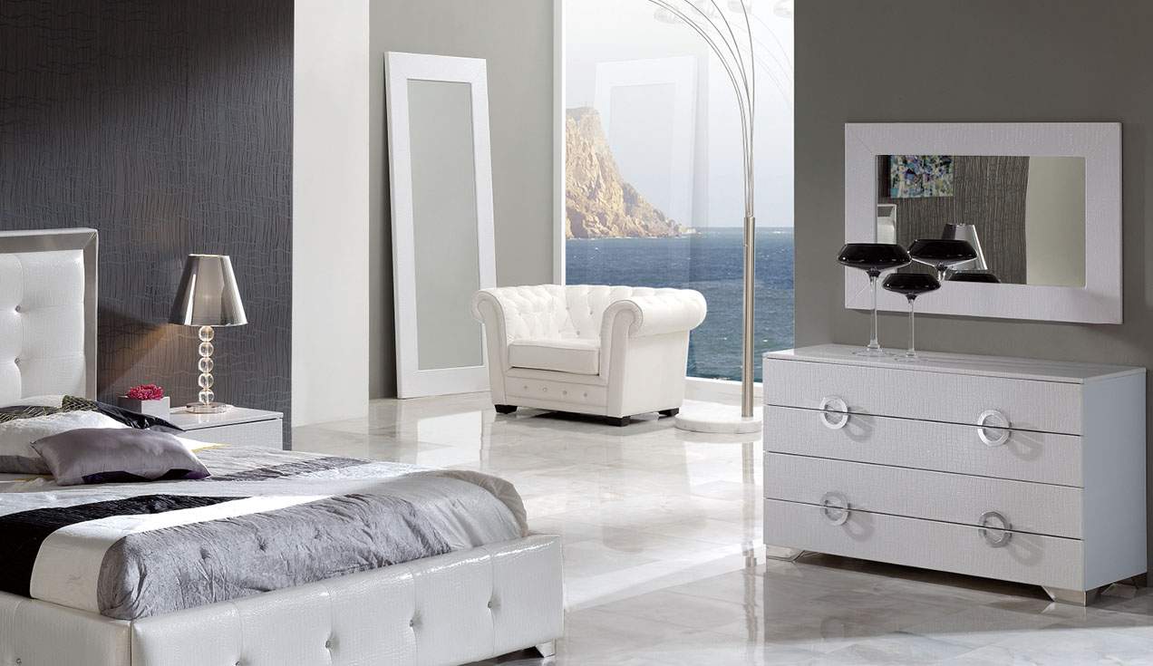 Made in Spain Leather Luxury Contemporary Furniture Set with Extra Storage - Click Image to Close