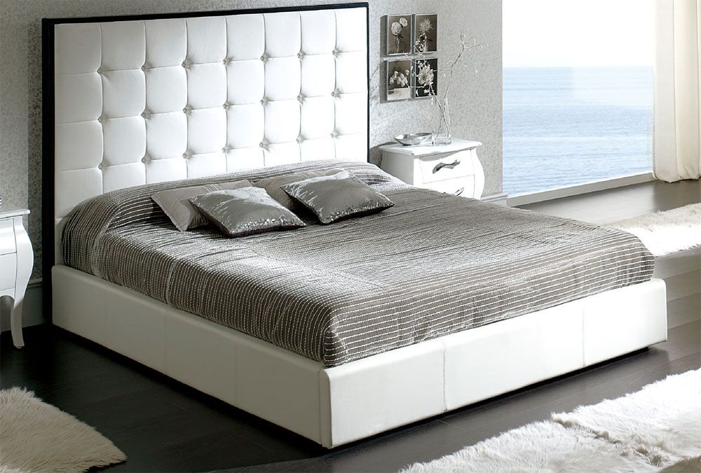 Upholstered Bedroom Contemporary Design - Click Image to Close