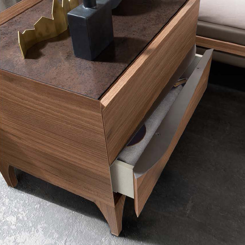 Made in Italy Leather Modern High End Furniture feat Wood Grain Lacquer - Click Image to Close