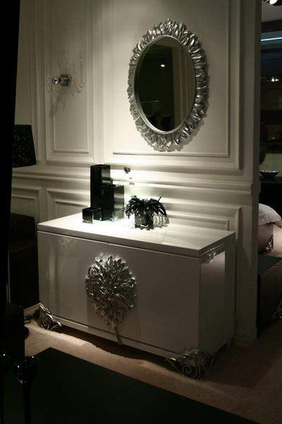 Exclusive Quality High End Modern Furniture - Click Image to Close