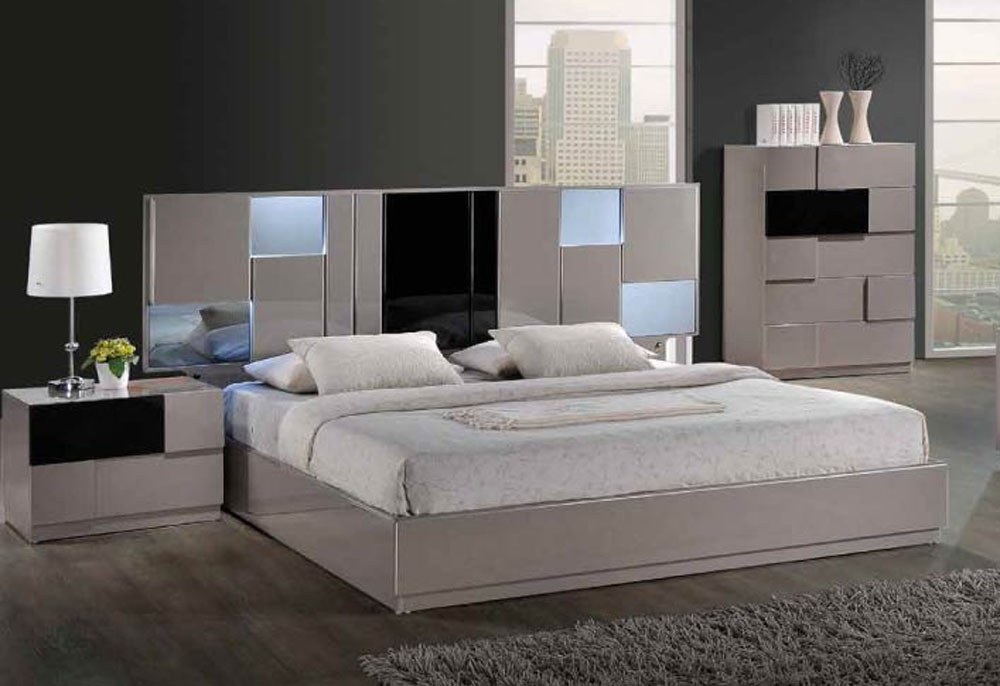 Elegant Quality High End Platform Bed Milwaukee Wisconsin GFBIAN