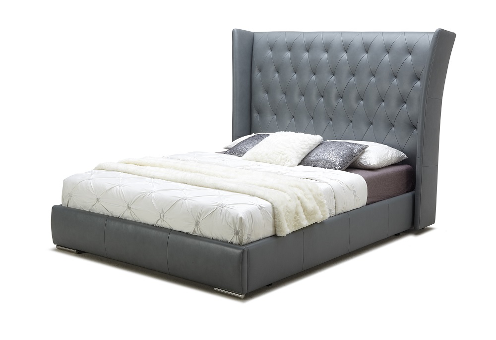 Extravagant Leather Platform and Headboard Bed San Antonio Texas Jamp;M 