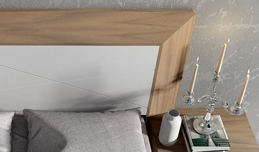Stylish Wood Luxury Platform Bed - Click Image to Close