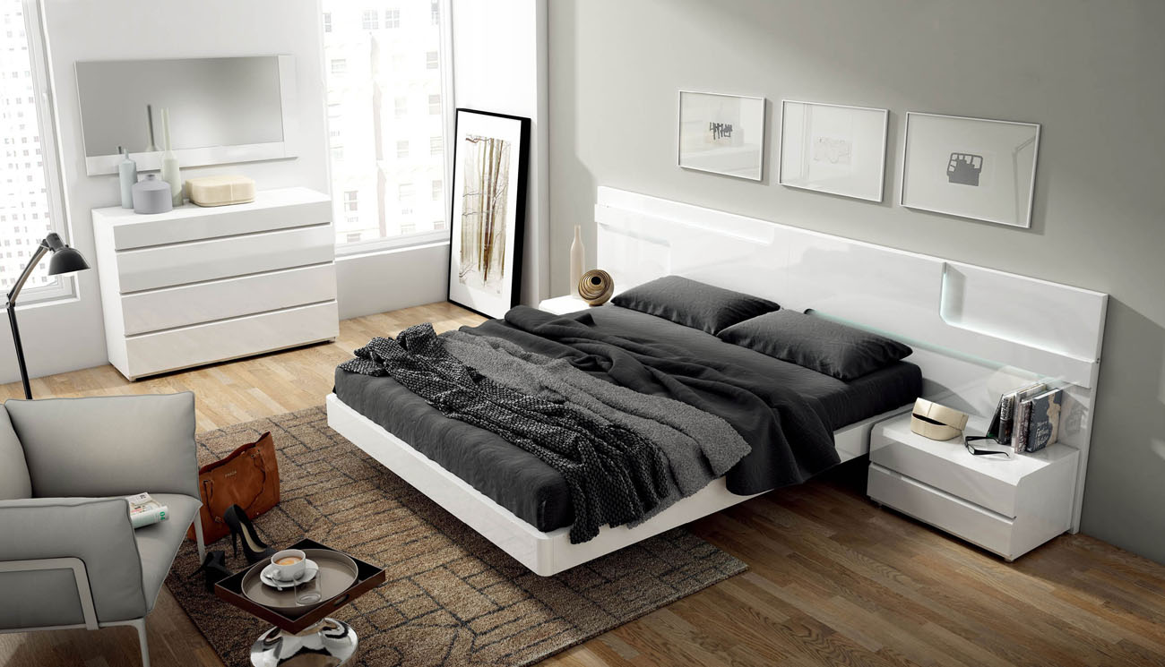 Lacquered Made in Spain Wood Modern Platform Bed with Extra Storage - Click Image to Close