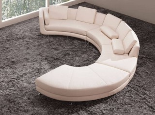 Fashionable All Real Leather Sectional with Pillows
