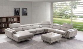 Elegant Leather Sectional with Chaise