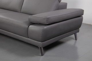 Luxury Sectional Upholstered in Real Leather