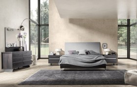 Made in Italy Wood Contemporary Bedroom Design