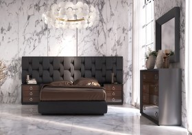 Made in Spain Leather Luxury Contemporary Furniture Set with Extra Storage