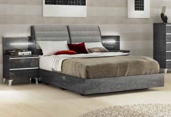 Lacquered Made in Italy Wood Elite Platform Bed with Extra Storage
