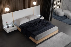 Exclusive Wood High End Platform Bed with Drawers
