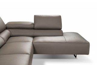 Classic Leather Sectional Sofa Upholstered In Italian Leather