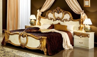 Elegant Quality High End Classic Furniture Set