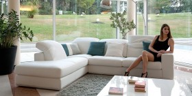 High-class Top-Grain Leather Sectional with Pillows