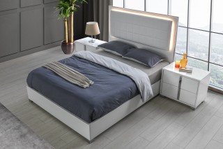 Unique Leather Design Master Bedroom with Storage Accessories