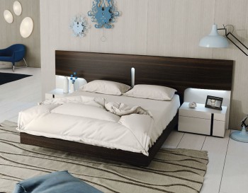 Lacquered Made in Spain Quality Luxury Platform Bed Lacquered Made in Spain Quality Luxury Platform Bed