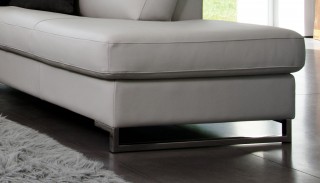 Italian Leather Sectional Set with Optional Footrest Ottoman