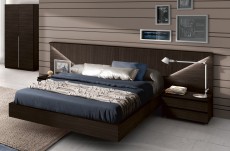 Made in Spain Wood Modern Platform Bed Made in Spain Wood Modern Platform Bed