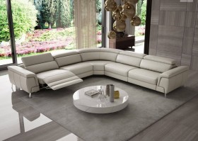 Contemporary Sectional Upholstered in Real Leather