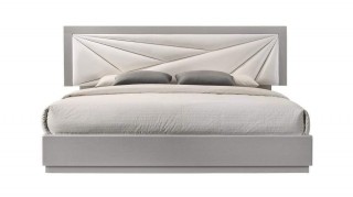 Lacquered Leather Modern Platform Bed with Extra Storage