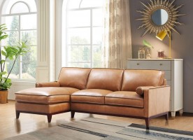 Elegant Quality Leather L-shape Sectional with Pillows