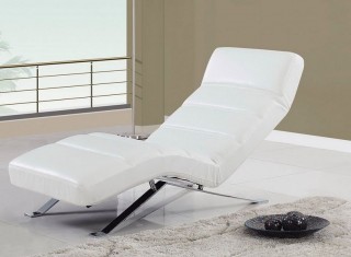 Relax Chaise with Metal Feet and Color Options