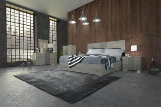 Refined Quality Master Bedroom Design in Wood