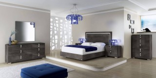 Made in Italy Wood Luxury Elite Bedroom Furniture with Extra Storage