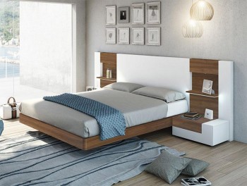 Elegant Wood Luxury Platform Bed with Drawers