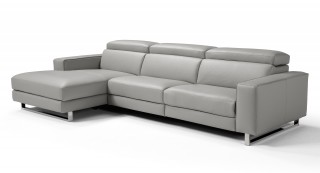 Luxurious Sectional Upholstered in Real Leather