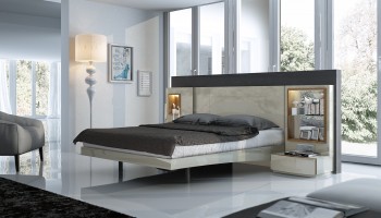 Lacquered Exquisite Wood Modern Platform Bed