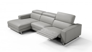 Luxurious Sectional Upholstered in Real Leather