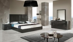Made in Italy Wood Modern High End Furniture