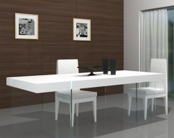 Cloud Unique Dining Table in White with Clear Glass Base
