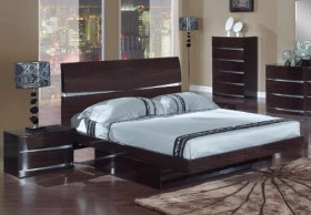 Exclusive Wood Luxury Platform Bed with Drawers