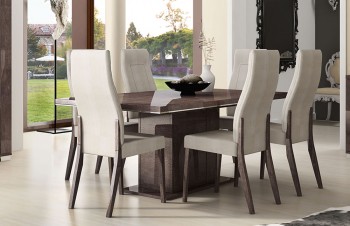 Italy Made Prestige Extendable Walnut Dining Table Italy Made Prestige Extendable Walnut Dining Table