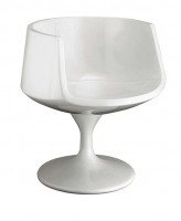 Cup Chair with Molded Seat and Swivel Base Eero Saarinen Style