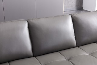 Graceful Curved Sectional Sofa in Leather