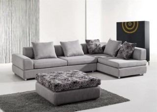 Stylish Microfiber Sectional in Colors