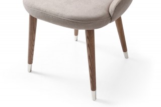 Elegant Wooden Fabric Seats Modern Furniture Table Set