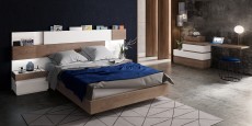 Exclusive Wood Platform and Headboard Bed with Extra Storage Exclusive Wood Platform and Headboard Bed with Extra Storage
