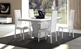 Italian Made Extendable Table in High Gloss White or Walnut