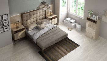 Lacquered Wood High End Platform Bed with Floating Effect