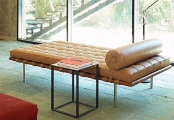 Mies Sevilla Style Leather Day Bed